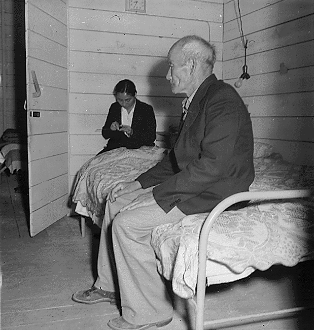 Lange Japanese internment camp 11